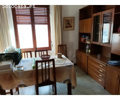 CASA ESQUINA EN ZONA CENTRO