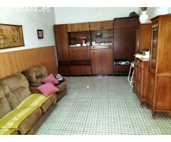CASA ESQUINA EN ZONA CENTRO