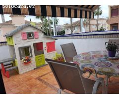 CHALET EN URBANIZACIÓN BENFIS PARK