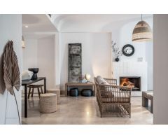 ¡Bienvenido al exclusivo apartamento de lujo en la urbanización Ribera del Dragoncillo en Sotogrande