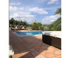 PRECIOSO CHALET ZONA F SOTOGRANDE