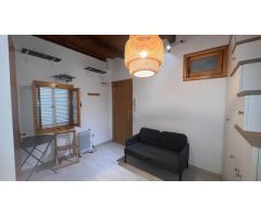 FICASA ALQUILA DUPLEX EN CALLE ABADES