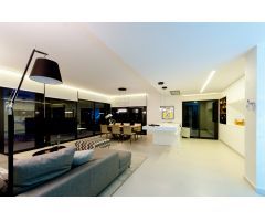Villa en Venta en San Miguel de Salinas, Alicante