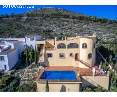 Villa en Venta en Benitachell, Alicante