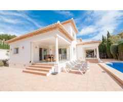 Villa en Venta en Benissa, Alicante