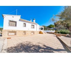 Villa en Venta en Benissa, Alicante