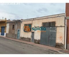 Nave/Almacén de planta baja cerca de las Majadas ideal también como solar para edificar