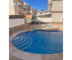 ACOGEDOR APARTAMENTO CON PISCINA COMUNITARIA PARA 4 PERSONAS EN LOS COLLADOS