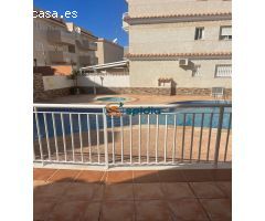ACOGEDOR APARTAMENTO CON PISCINA COMUNITARIA PARA 4 PERSONAS EN LOS COLLADOS