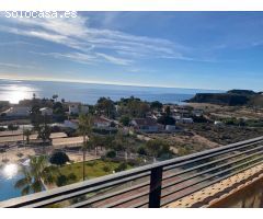 Apartamento en alquiler en urbanización Calarreona con vistas al mar
