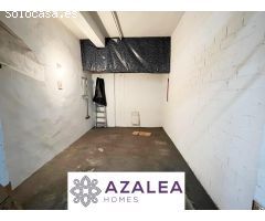 ¡¡ COCHERA CERRADA CON  ALTILLO TRASTERO EN LA ZONA DEL CAIRO!!