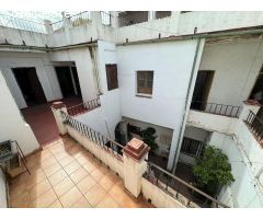 VIVIENDA TIPO CASA DE VECINOS EN CASCO HISTÓRICO JUNTO A OLLERIAS