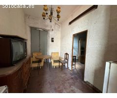 VIVIENDA TIPO CASA DE VECINOS EN CASCO HISTÓRICO JUNTO A OLLERIAS