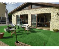 ¡¡ CHALET EN LAS LOMAS DEL REY (LA CARLOTA)!!