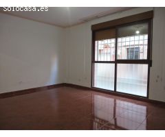 ¡¡ PISO EN PLANTA BAJA CON COCHERA INCLUIDA!!