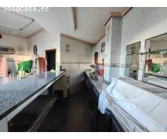 ¡¡ LOCAL EN FATIMA, INSTALADO COMO  CAFETERIA!!