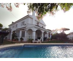 Alsur inmobiliaria vende chalet pareado en Valdelagrana
