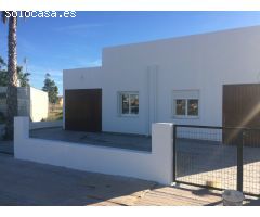 VILLAS PAREADAS DE OBRA NUEVA EN LOS ALCAZARES