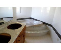 VILLA DE LUJO CON EMBARCADERO PRIVADO