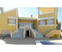 VILLA DE LUJO CON EMBARCADERO PRIVADO