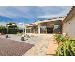 Chalet independiente de lujo en suelo urbanizable
