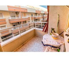 Apartamento en la Playa del Cura con piscina