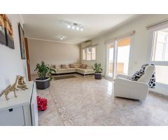 PISO DE 5 HABITACIONES EN RADAZUL, CON 3 PLAZAS DE GARAJE