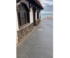 Se vende Restaurante en Corralejo+ Licencia Edificio cerca de la Playa  y del Puerto