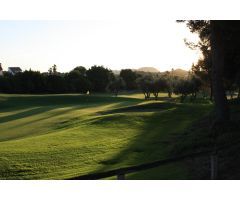 Exclusivo chalet moderno en primera línea de Alenda Golf