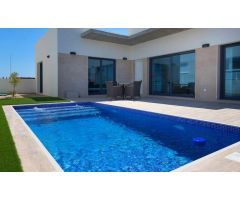 VILLA DE DISEÑO MEDITERRANEO CERCA DE TODO