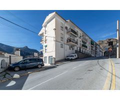 Magnífico terreno urbano en Güejar Sierra con estupendas vistas a la sierra.