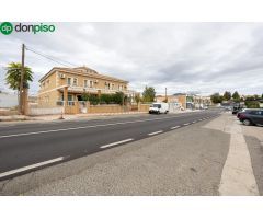 Hotel de 12 habitaciones y gran salón de fiestas en Moraleda de Zafayona
