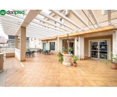 Hotel de 12 habitaciones y gran salón de fiestas en Moraleda de Zafayona