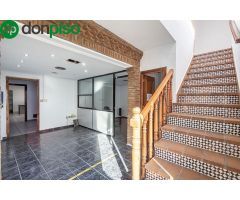 Nave industrial en Ogijares.