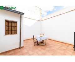 CASA DE PUEBLO EN ZUJAIRA
