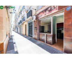 OPORTUNIDAD DE LOCAL COMERCIAL CON POSIBILIDADES DE CAMBIO DE USO A VIVIENDA