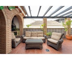 PRECIOSA CASA EN ZONA PARQUE ALMUNIA