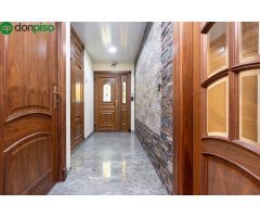 EXCLUSIVA CASA EN LA MEJOR AVENIDA DE MARACENA