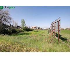 ¡Gran oportunidad en Maracena, Granada! Parcela con parte urbana y parte rústica.