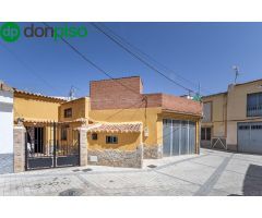 Bonita casa cueva con garaje en pleno centro de Guadix.