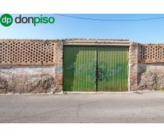 SOLAR EDIFICABLE EN EL CENTRO DE CÁJAR
