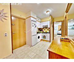 Se vende apartamento en Oropesa del Mar, junto a la Playa de la Concha.