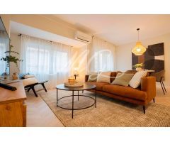 Un refugio urbano con alma en pleno corazón de Ruzafa – Vivienda reformada con 3 habitaciones, balcó