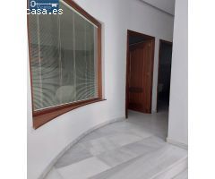 MAGNÍFICO LOCAL COMERCIAL