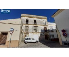 CASA A RESTAURAR EN EL CASCO HISTÓRICO.