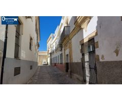CASA A RESTAURAR EN EL CASCO HISTÓRICO.