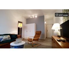 Elegante apartamento de 2 dormitorios en alquiler cerca del Park Güell en Gracia, aparcamiento dispo