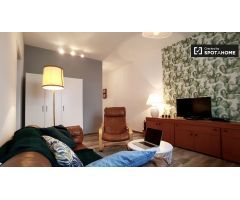 Elegante apartamento de 2 dormitorios en alquiler cerca del Park Güell en Gracia, aparcamiento dispo