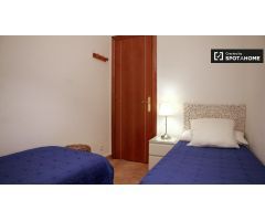 Encantador piso de 3 habitaciones con balcón y aire acondicionado en alquiler en Sant Antoni. cerca 