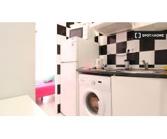 Estudio Exterior de 25m2 en la zona de Puerta del Angel - AZ1EXCD